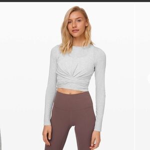 lululemon athletica Light Gray Long Sleeve Twist Crop Top